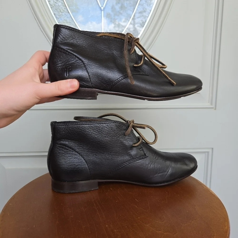 Frye Vintage Jillian Chukka Boots